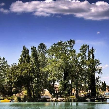 Appartement Residence Vacances Amandier Arles Exterior foto