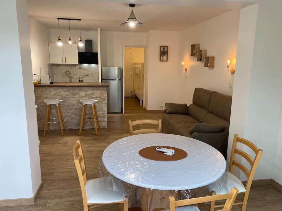 Appartement Residence Vacances Amandier Arles Exterior foto