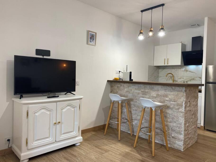 Appartement Residence Vacances Amandier Arles Exterior foto